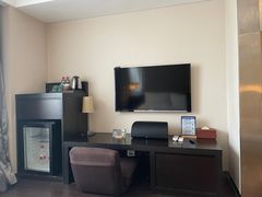 -桔子酒店(上海西藏北路地铁站店)