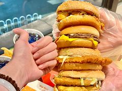 -麦当劳(伟城广场店)