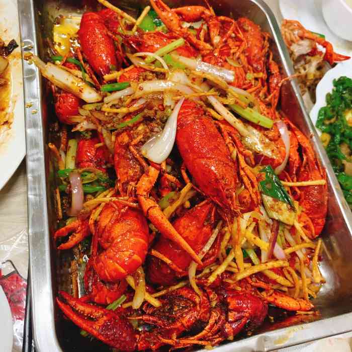虾一跳龙虾馆(金陵小区店)-"地址跟着导航走,绝对要仔细看,一不小心就