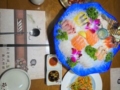 -青瓦餐厅·生鱼片·韩园烤肉(西塔店)