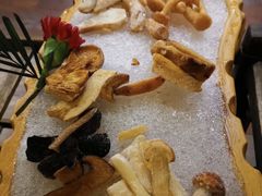 -滇釜火锅·能喝汤的火锅(车公庄店)