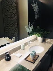 -思妍丽美容