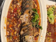 -有红鸡毛店·川菜(建设路店)