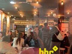 -BHC炸鸡(明洞总店)