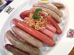 皇冠自酿啤酒坊-皇冠自酿啤酒坊(中国红街5号楼店)