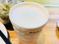 现磨豆浆-凤起龙游老面包子(凯德晶品店)
