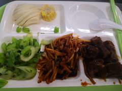 排骨套餐-北大家园食堂
