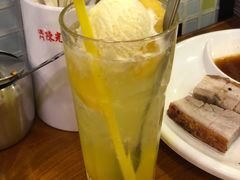 澳门菠萝冰-澳门陈光记烧味饭店(南京德基广场店)