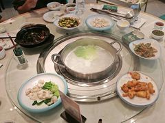-粤顺渔坊·中山脆肉鲩火锅(清湖店)