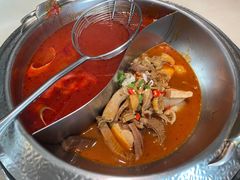 -左庭右院鲜牛肉火锅(浦江欢乐颂店)