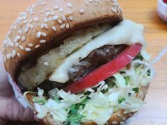 -The Habit Burger Grill 哈比特汉堡(复兴soho店)