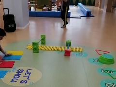 -亲亲袋鼠托育早教·思维专注力·棕熊英语(鼓楼恒力城店)