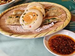 -年辉渔村·非遗传承餐厅(新丰江店)