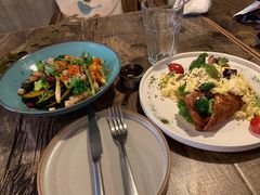 -HIGH FIVE哈福手工汉堡(桂林路店)