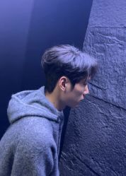 点击看大图 -藤野造型专业烫染接发