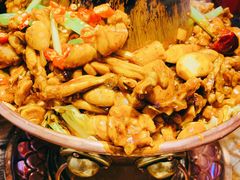 经典碳火牛蛙-老佛爷蛙锅•鲜蛙煲(麦凯乐店)