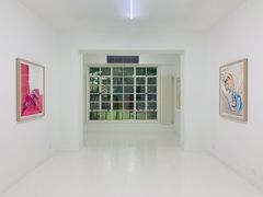 -胶囊画廊