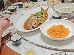 -梅利汴京烤鸭•开封豫菜地标店(东大街店)