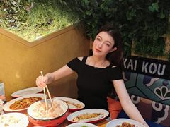 -王慧洁开口虾水饺·地道东北菜(银泰城店)