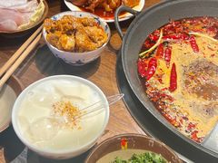 -萍姐火锅·公路夜市(武汉首店)