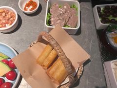 -新世界新丸中心-地下停车场