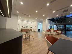 -浙江星杭奔驰4S店(海创园店)