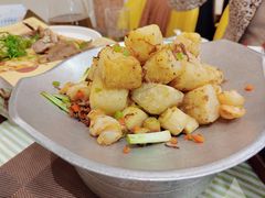 -鹊华居·地道鲁菜·海鲜·融合味(大明湖店)