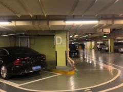 -上海来福士广场-停车场