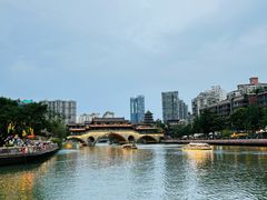 -榛悦隆堡成都酒店(春熙路太古里店)