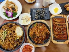 -贵宾庄炸酱面·韩式料理(高区店)