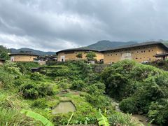 -初溪土楼群