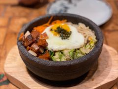 烤鸡腿石锅拌饭-七八冷面·延边朝鲜族美食(欢乐谷店)