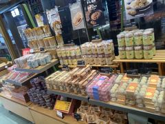 -仟吉·ART FARM主题店(菱角湖万达店)