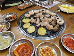 -黑豚黨韩国烤肉料理(悦然时光店)