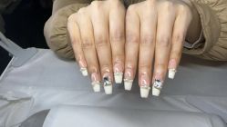 -菜菜美甲美睫皮肤管理