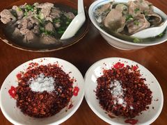 -周记翘脚牛肉