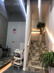 -茶发Salon·烫发染发理发