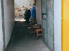 景观位-老嘢扣肉糯米饭(云亭街店)