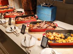 -海口绿发希尔顿酒店-田园汇自助餐·三文鱼·海鲜