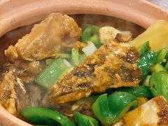 砂锅鱼头煲-紫金食坊(江南西路店)