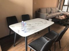 -上置·绿洲雅宾利花园