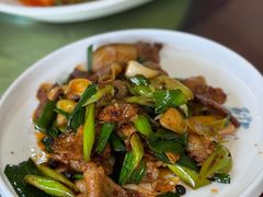 蒜苗回锅肉-聚味轩酒楼(东升街店)