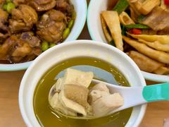 -老乡鸡(东方广场店)