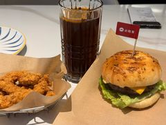 -必胜客(松雷店)