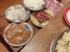 -沸炉重庆老火锅(军事博物馆店)