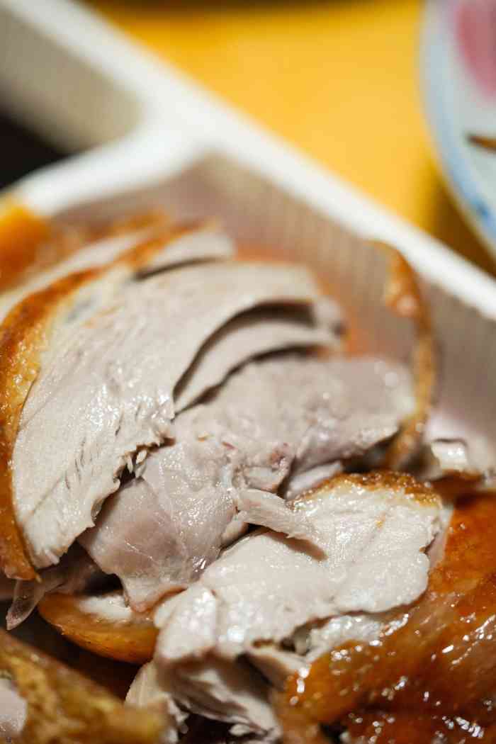 五顺斋清真烤鸭(西大街总店)-"路过五顺斋总店怎能不带套烤鸭回去呢?