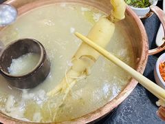 -朴小妹人参鸡汤火锅(长白山万达店)