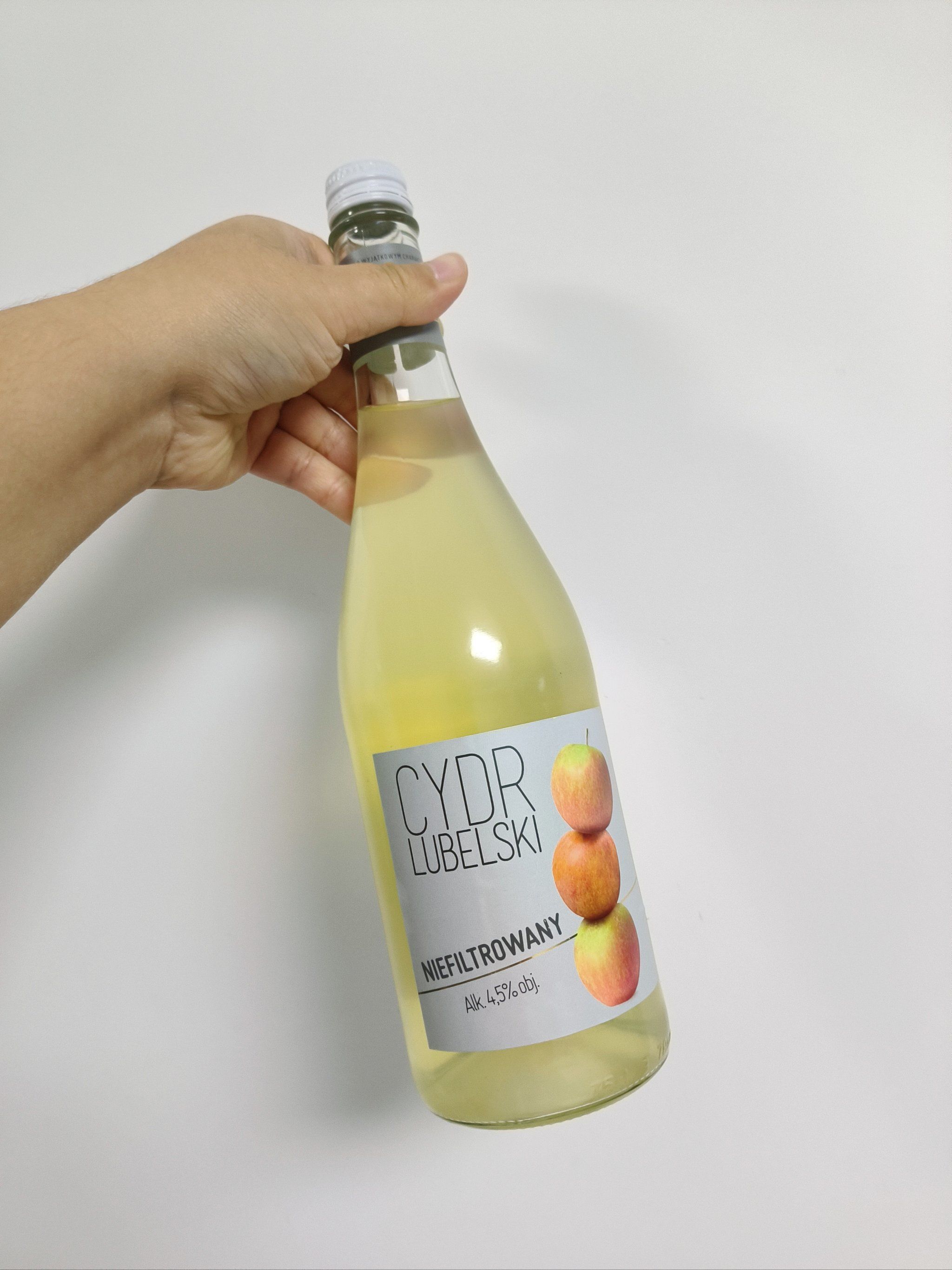 是适合刷剧时开一瓶的无负担快乐水