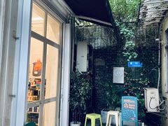 -玫瑰咖啡(中山六路店)