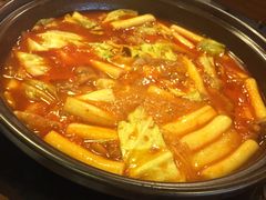 -BHC炸鸡(明洞总店)